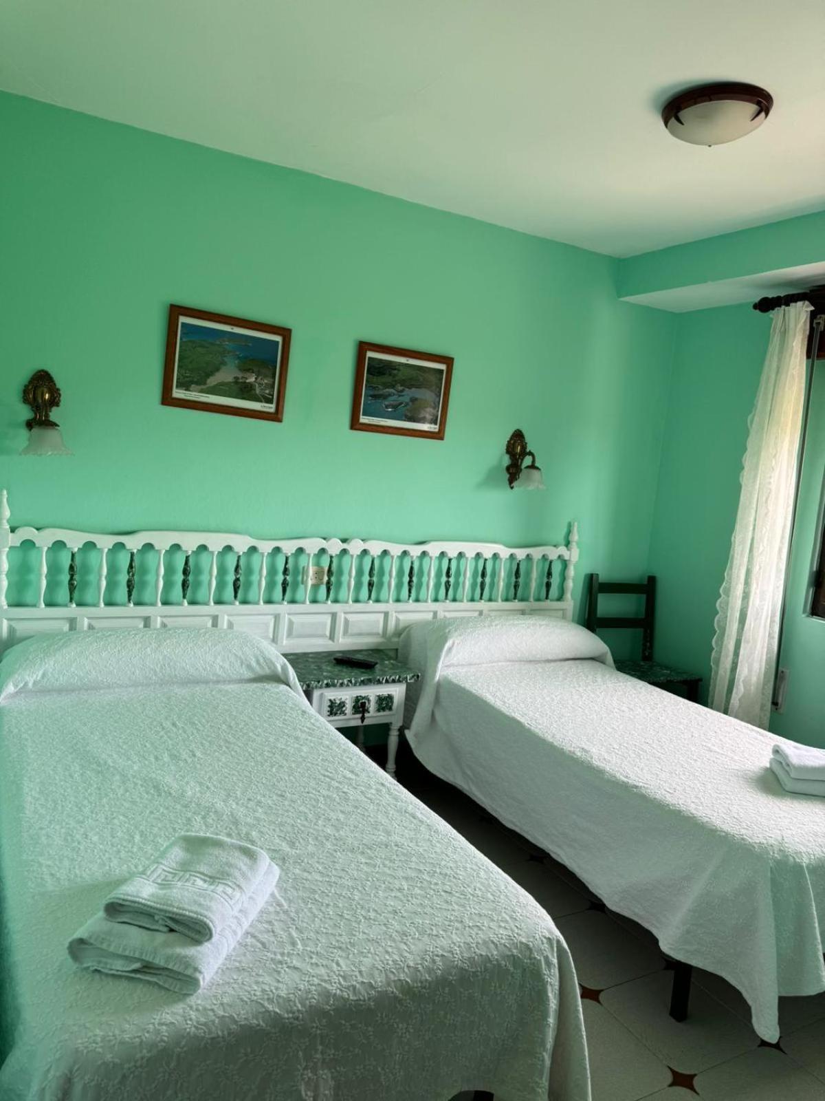 El Castanu De Cue Hotel Ngoại thất bức ảnh